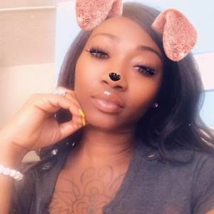 Meet your Posher, Eliza